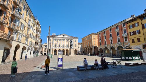 casale monferrato piazza mazzini