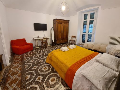 hotel appartment in ivrea