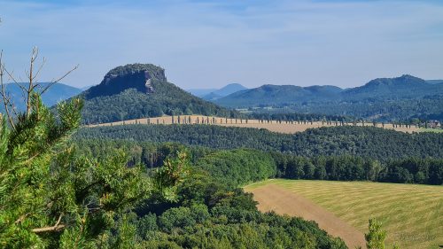 aussicht auf lilienstein wanderung sächsische schweiz